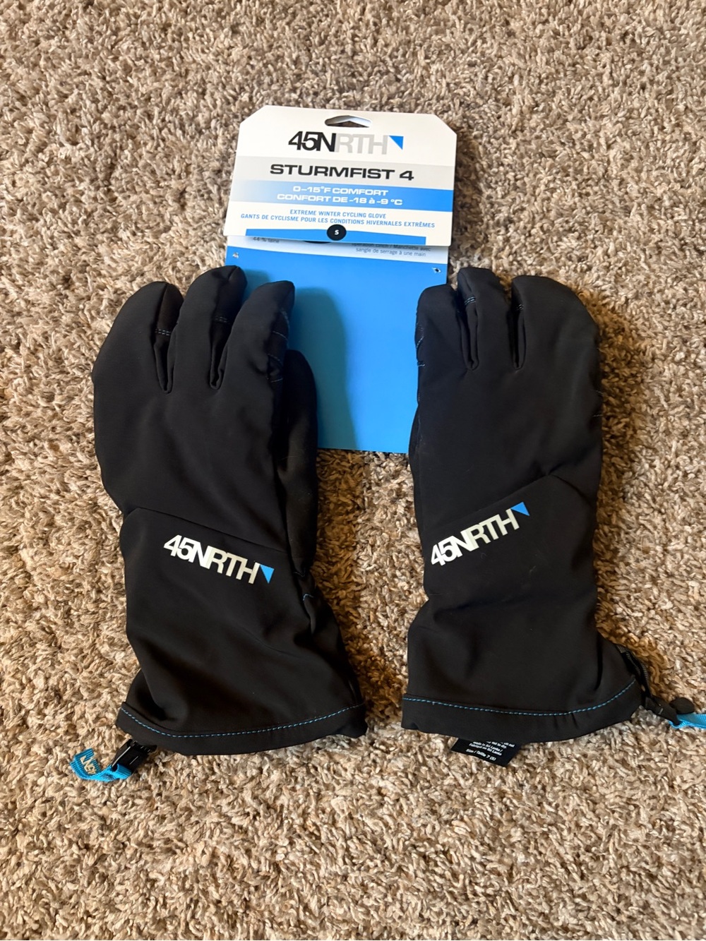 45 North Sturmfist 4 lobster winter cycling gloves